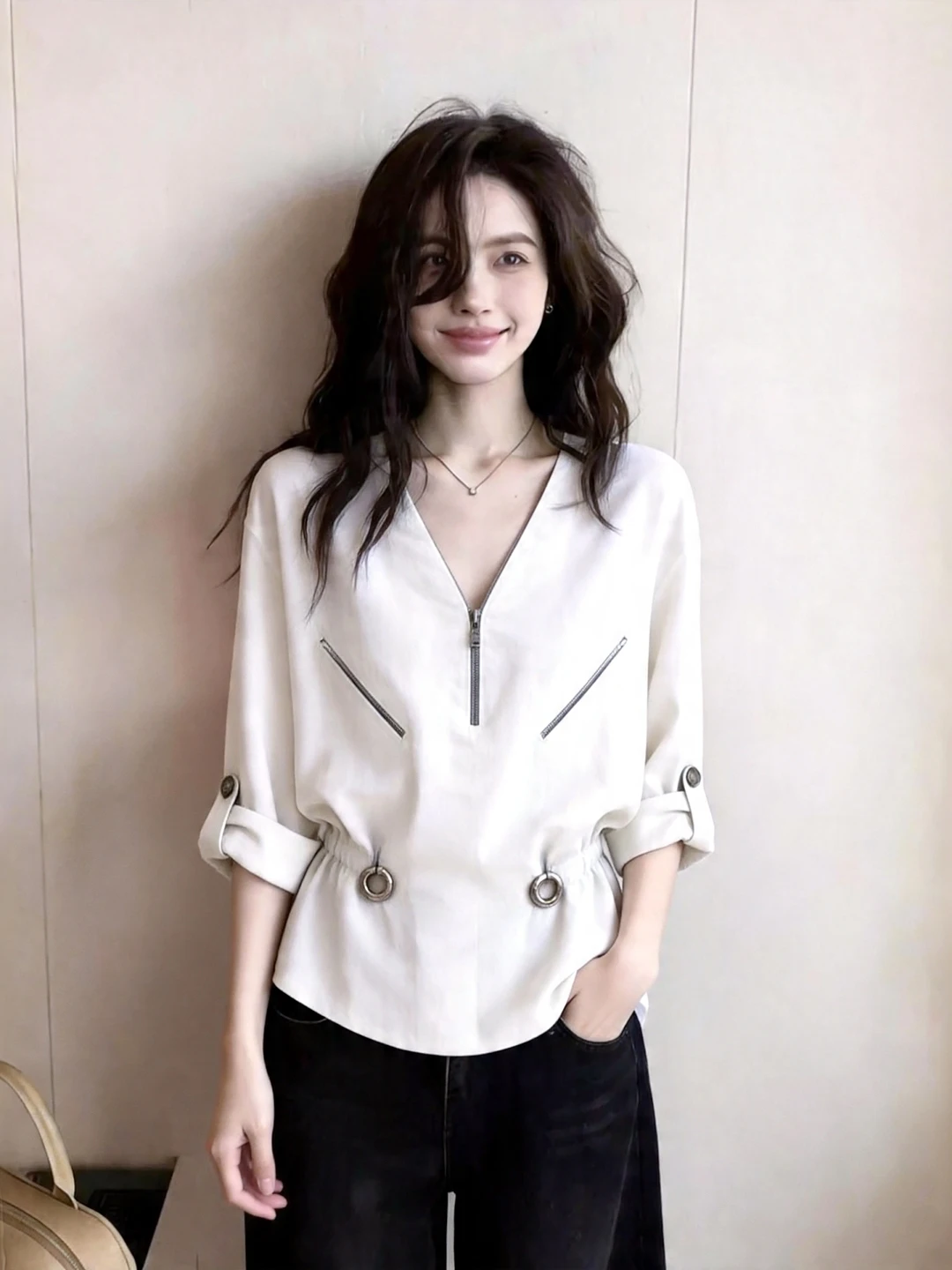 Slimming V-Neck Shirt Women's plus Size Korean Style Commute Design Summer New Arrival Waist-Cinching Top Fashionable
Slimming V-Neck Shirt Women's plus Size Korean Style Commute Design Summer New Arrival Waist-Cinching Top Fashionable