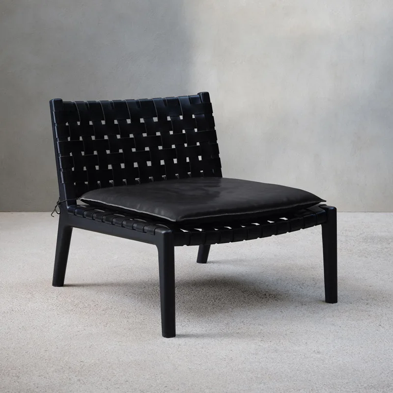 Black leisure chair large apartment living room single sofa chair designer leather woven chair
Black leisure chair large apartment living room single sofa chair designer leather woven chair