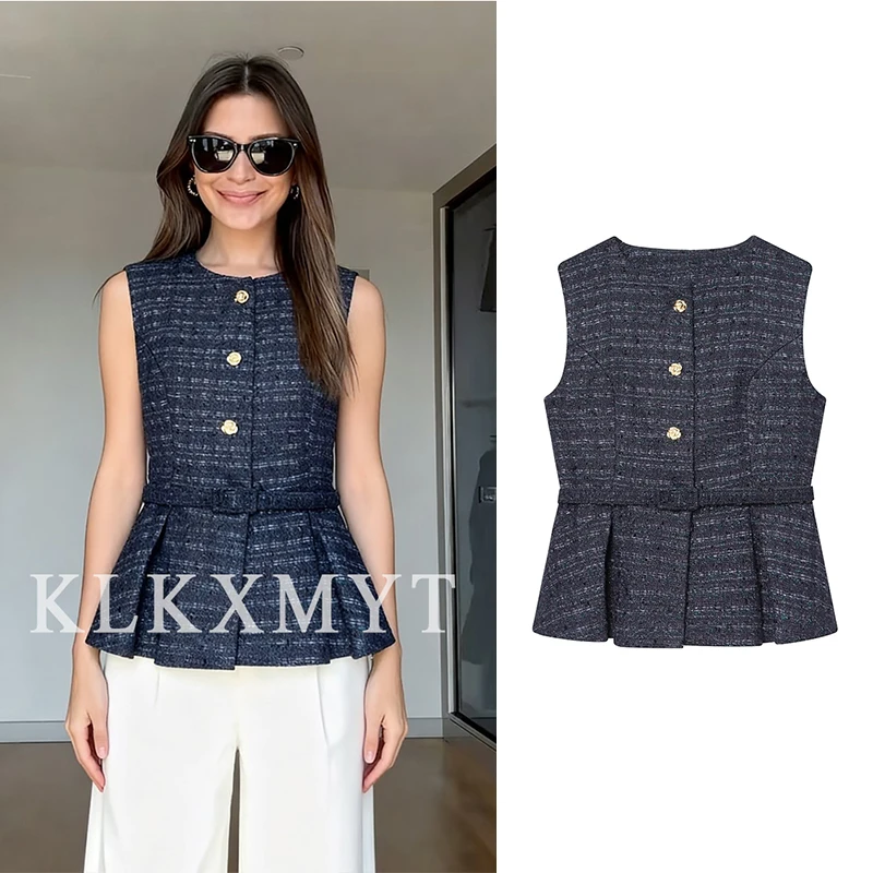 Women Vest 2025 Women Autumn New Fashion Sleeveless Button With Belt Decoration Speaker Hem Vest Women Elegant Hight Street Top
Women Vest 2025 Women Autumn New Fashion Sleeveless Button With Belt Decoration Speaker Hem Vest Women Elegant Hight Street Top