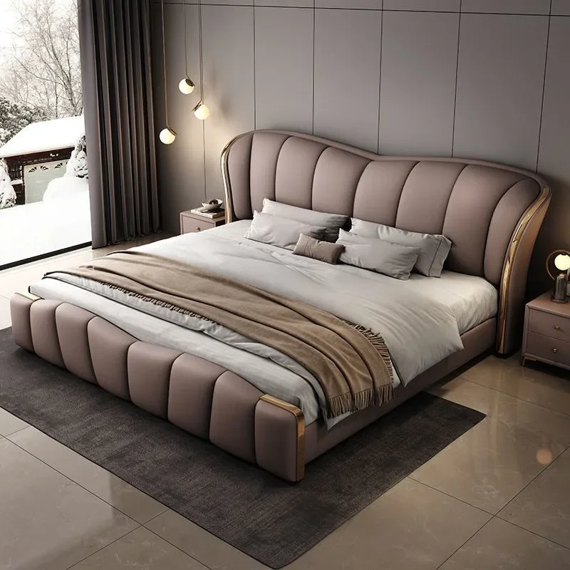 180x200cm Unique Queen Bedroom Beds Headboard Floor Aesthetic French People Bed Frames French Family Luxury Home Furniture
180x200cm Unique Queen Bedroom Beds Headboard Floor Aesthetic French People Bed Frames French Family Luxury Home Furniture