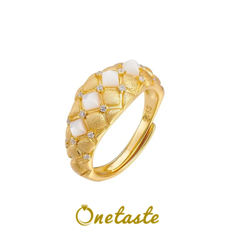 925 Silver 18K Gold Brushed Craft White Mother of Pearl Zircon Bead Open Rings For Women Classic Chic Luxury Ring 2024 New Gift
925 Silver 18K Gold Brushed Craft White Mother of Pearl Zircon Bead Open Rings For Women Classic Chic Luxury Ring 2024 New Gift