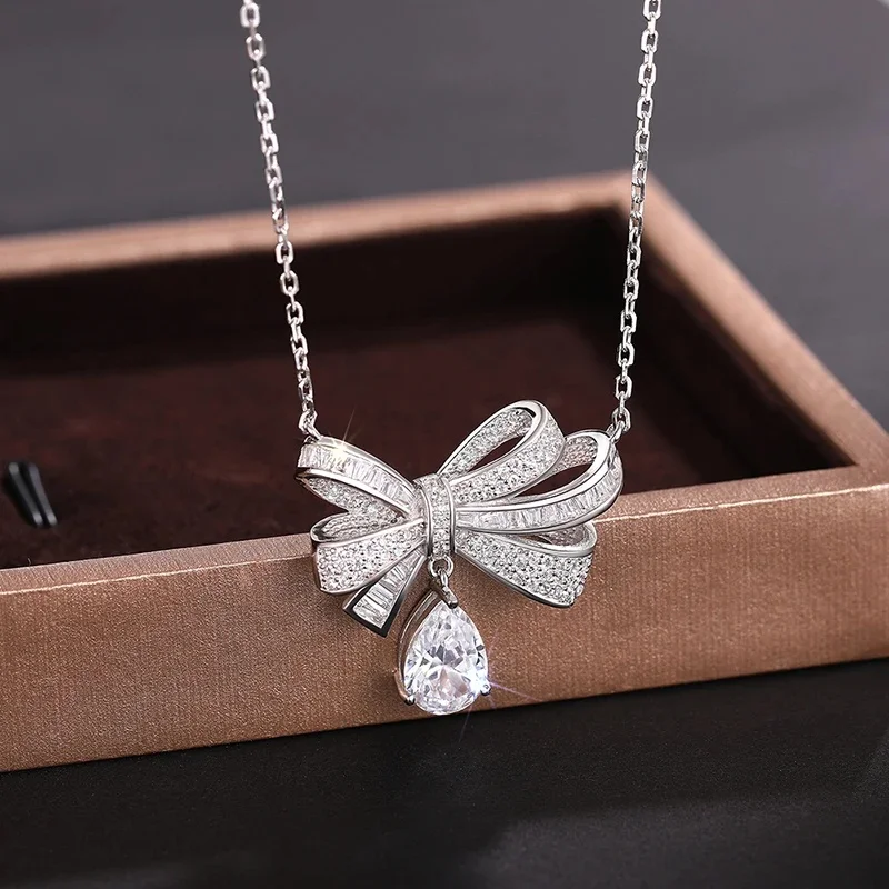 Classic Luxury Bow Pendant Necklace with Brilliant Diamonds and Moissanite, Women's Wedding Jewelry, Elegance for Women's Aesthe
Classic Luxury Bow Pendant Necklace with Brilliant Diamonds and Moissanite, Women's Wedding Jewelry, Elegance for Women's Aesthe