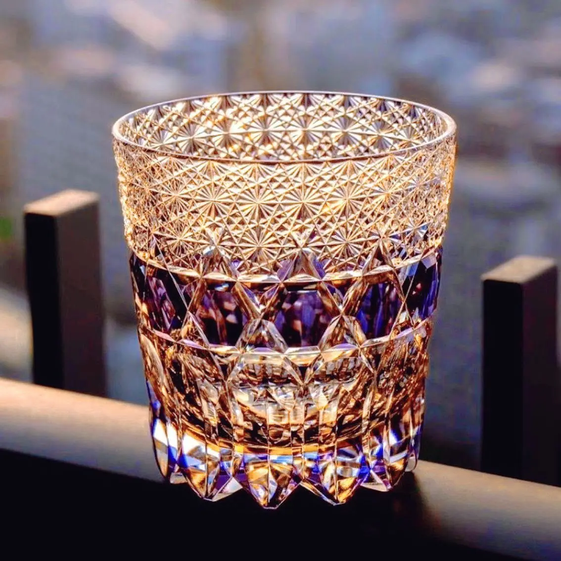 Handmade High-End Luxury Edo Maki-e Fluorite Whiskey Glass Attractive Foreign Liquor Cup Home Gift Elegant Shape Tin Material
Handmade High-End Luxury Edo Maki-e Fluorite Whiskey Glass Attractive Foreign Liquor Cup Home Gift Elegant Shape Tin Material