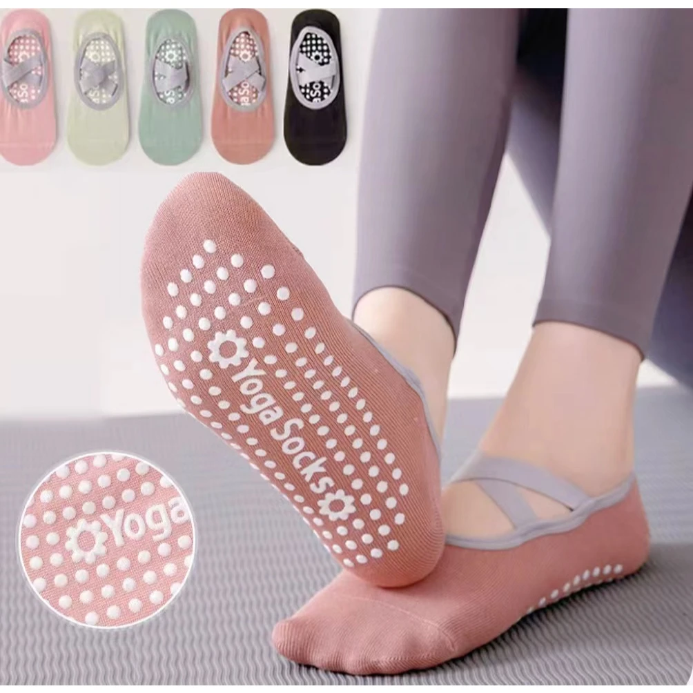 Носки для йоги для женщин, силиконовые противоскользящие повязки, профессиональные спортивные носки для балета, пилатеса и танцев
Носки для йоги для женщин, силиконовые противоскользящие повязки, профессиональные спортивные носки для балета, пилатеса и танцев
