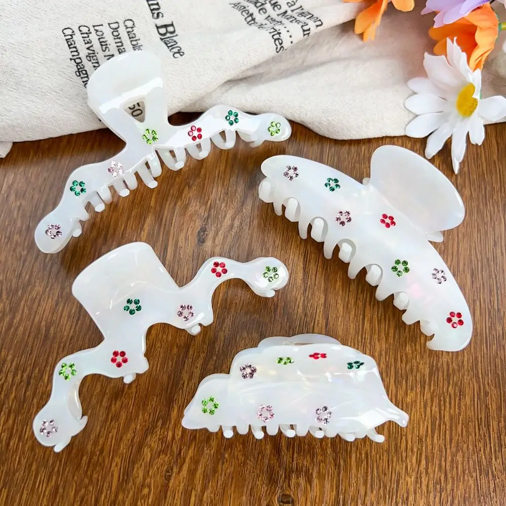 Korean Style Rhinestone Hair Claw Hair Clip Shark Clip Mermaid Color Hair Claw Hairpin Geometry Acetic Acid Shark Clip Travel
Korean Style Rhinestone Hair Claw Hair Clip Shark Clip Mermaid Color Hair Claw Hairpin Geometry Acetic Acid Shark Clip Travel