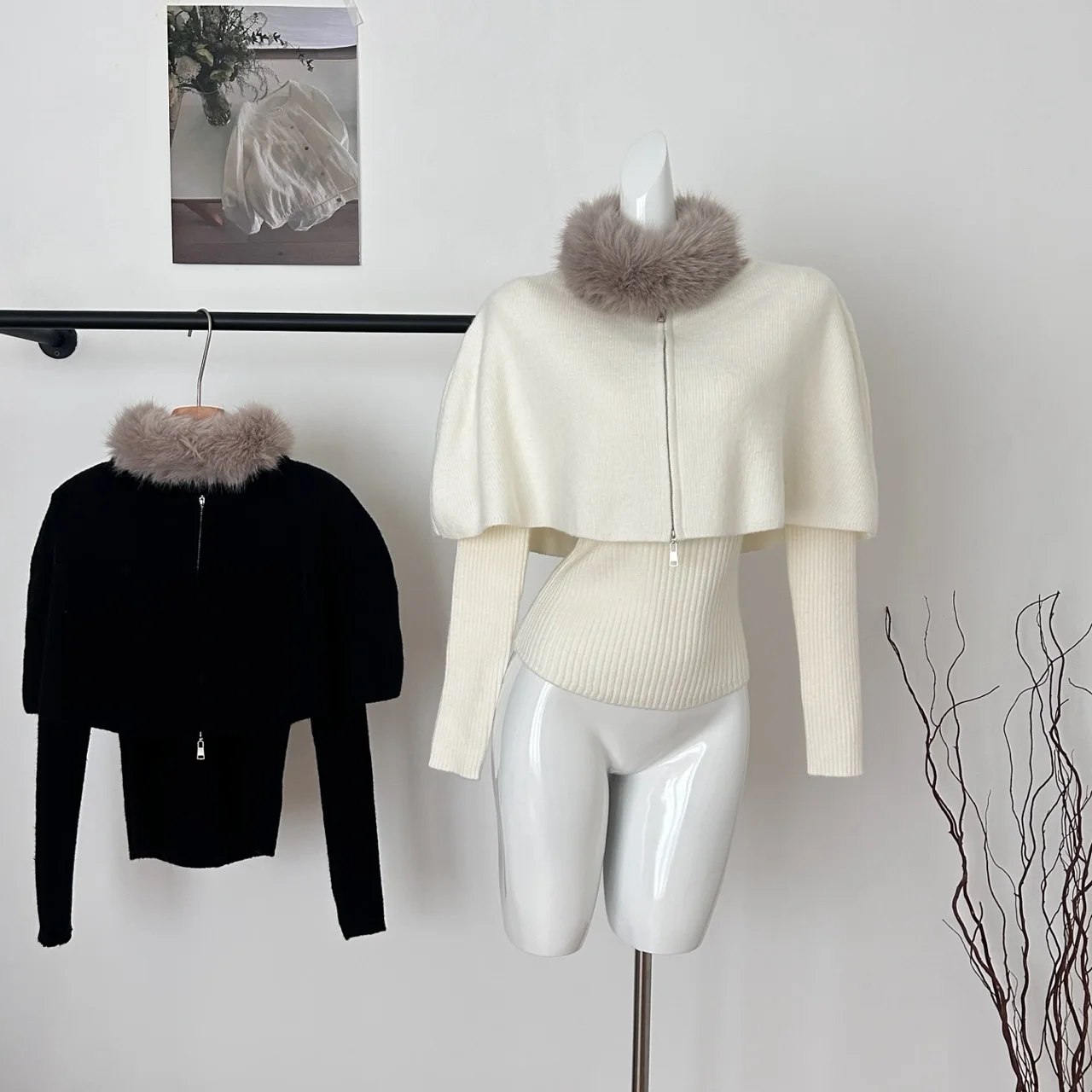 Women's Autumn Winter Elegant Two Pieces Sweater Set Lady Zip Up Cape + Removable Faux Fur Collar + Long Sleeve Slim Sweater
Women's Autumn Winter Elegant Two Pieces Sweater Set Lady Zip Up Cape + Removable Faux Fur Collar + Long Sleeve Slim Sweater