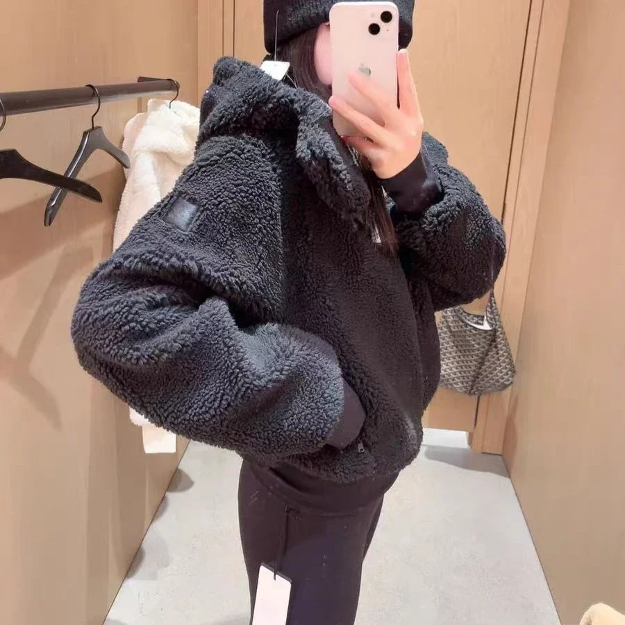 al Lamb Wool Thick Zipper Hooded Coat Casual Yoga Wear Women's Winter Short Warm Cotton-padded Jacket
al Lamb Wool Thick Zipper Hooded Coat Casual Yoga Wear Women's Winter Short Warm Cotton-padded Jacket