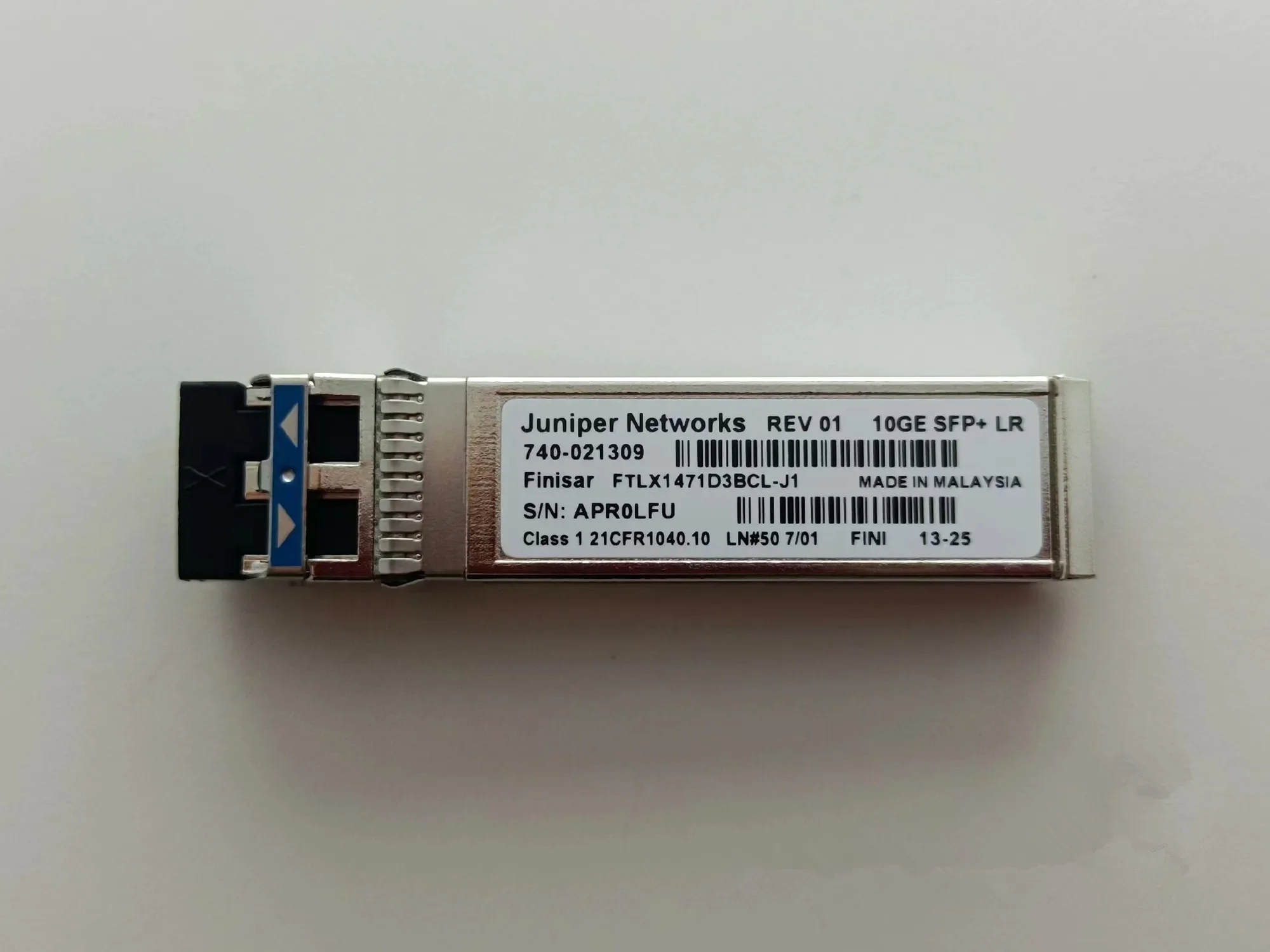 juniper 10GE SFP+ LR Fiber Optical Module FTLX1471D3BNL-J1 740-021309 740-031981/10g 1310NM 10km Networks Optical Fiber
juniper 10GE SFP+ LR Fiber Optical Module FTLX1471D3BNL-J1 740-021309 740-031981/10g 1310NM 10km Networks Optical Fiber
