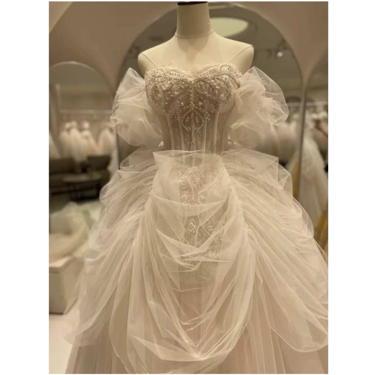 Kisswhite Aline Collection Customized 10-20days Ship It Out remove sleeves elegent Bridal Dress
Kisswhite Aline Collection Customized 10-20days Ship It Out remove sleeves elegent Bridal Dress