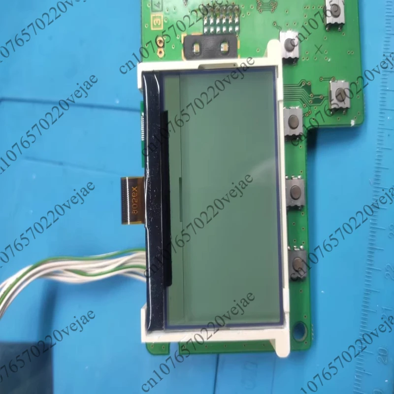 LCD Display For Replacement Part 'Zebra Stripes' Issue
LCD Display For Replacement Part 'Zebra Stripes' Issue