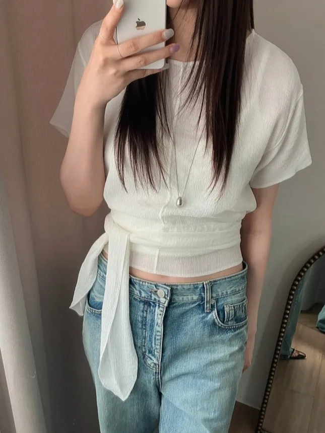 Fashionable Korean Style Fairy Shirt Women's Short Sleeve Tie Waist Slimming Chic Summer Design Sense Lace Snowflake Top
Fashionable Korean Style Fairy Shirt Women's Short Sleeve Tie Waist Slimming Chic Summer Design Sense Lace Snowflake Top