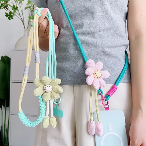 Lanière universelle tissée à la main pour téléphone portable, longue lanière à bandoulière, pendentif tournesol à la mode, lanière épaisse