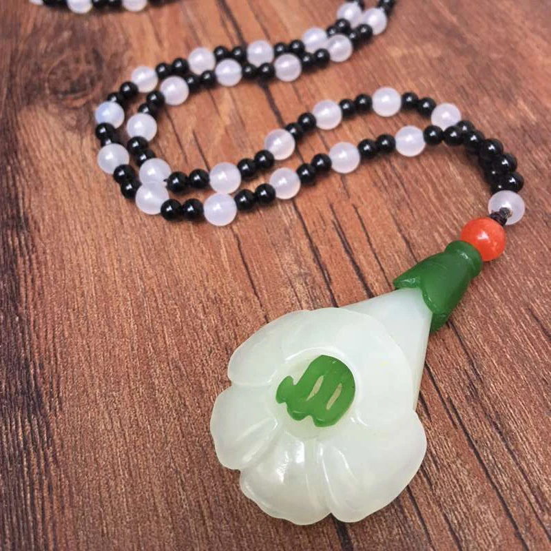 Hetian White Jade Magnolia Pendant Women, Wealthy Flower Sweater Chain Accessory
Hetian White Jade Magnolia Pendant Women, Wealthy Flower Sweater Chain Accessory