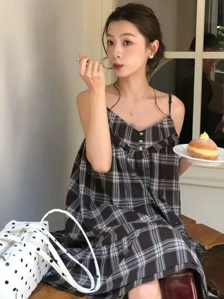 Retro Plaid Strapless Loose Women's Dress A-Line Midi Skirt with Lace Hem Spring Summer Casual Comfortable Cotton Blend
Retro Plaid Strapless Loose Women's Dress A-Line Midi Skirt with Lace Hem Spring Summer Casual Comfortable Cotton Blend