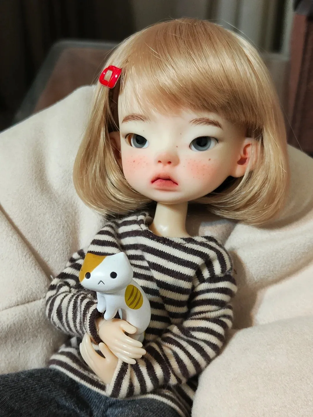 Новые SD смолы Zhuzhubao Pangpi 1/6 Bjd куклы с милыми, Angry и Houghty Expressions, шарнирная кукла, бесплатная доставка
Новые SD смолы Zhuzhubao Pangpi 1/6 Bjd куклы с милыми, Angry и Houghty Expressions, шарнирная кукла, бесплатная доставка
