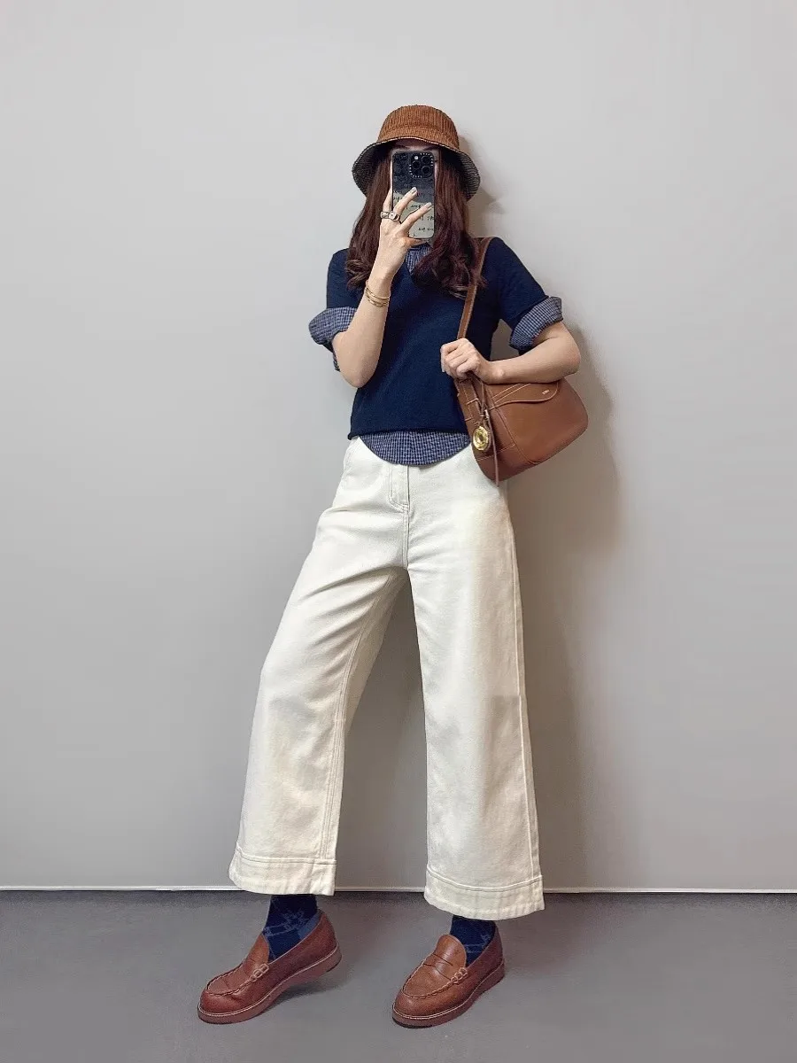 White High Waist Slimming Nine-Tenths Denim Straight Leg Pants Women's Loose Wide Leg Long Trousers for Commuting Autumn
White High Waist Slimming Nine-Tenths Denim Straight Leg Pants Women's Loose Wide Leg Long Trousers for Commuting Autumn
