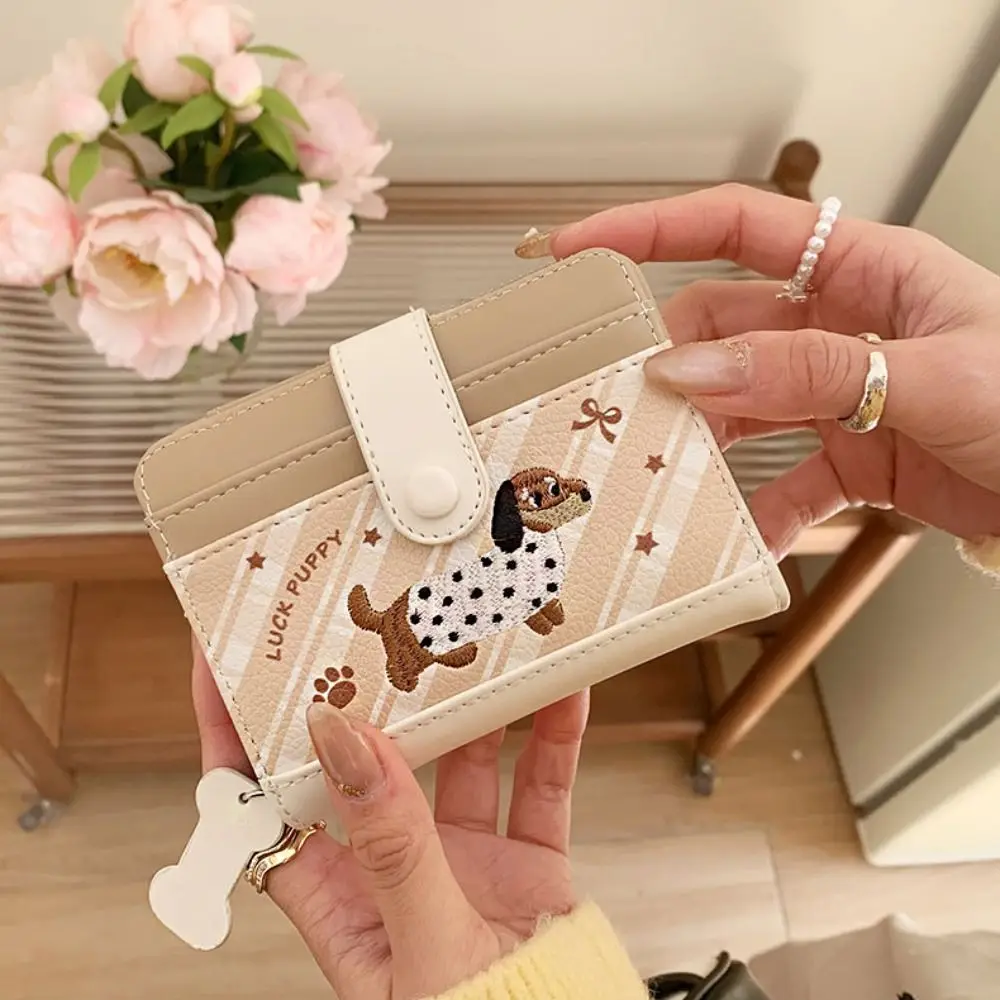 Portable Embroidery Dachshund Dog Wallet PU Leather Multiple Card Sausage Dog Patterned Card Bag Cute Fashion Short Purse Daily
Portable Embroidery Dachshund Dog Wallet PU Leather Multiple Card Sausage Dog Patterned Card Bag Cute Fashion Short Purse Daily