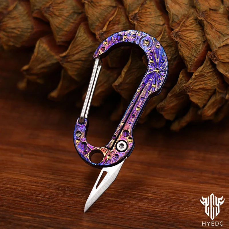 Limited Starry Sky Version Titanium Alloy Outdoor Multi-Functional Keychain Mini Knife Portable
Limited Starry Sky Version Titanium Alloy Outdoor Multi-Functional Keychain Mini Knife Portable