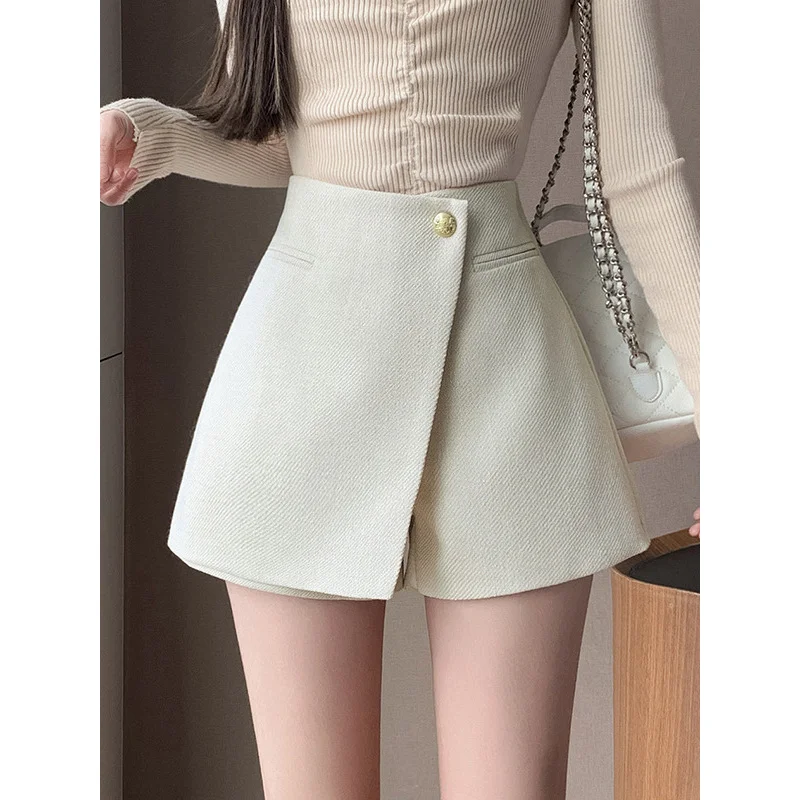 French Style Classic Style Short Skirt for Women Autumn and Winter New High Waist Cover CrossaLine Skirt Small Loose Woolen Pant
French Style Classic Style Short Skirt for Women Autumn and Winter New High Waist Cover CrossaLine Skirt Small Loose Woolen Pant