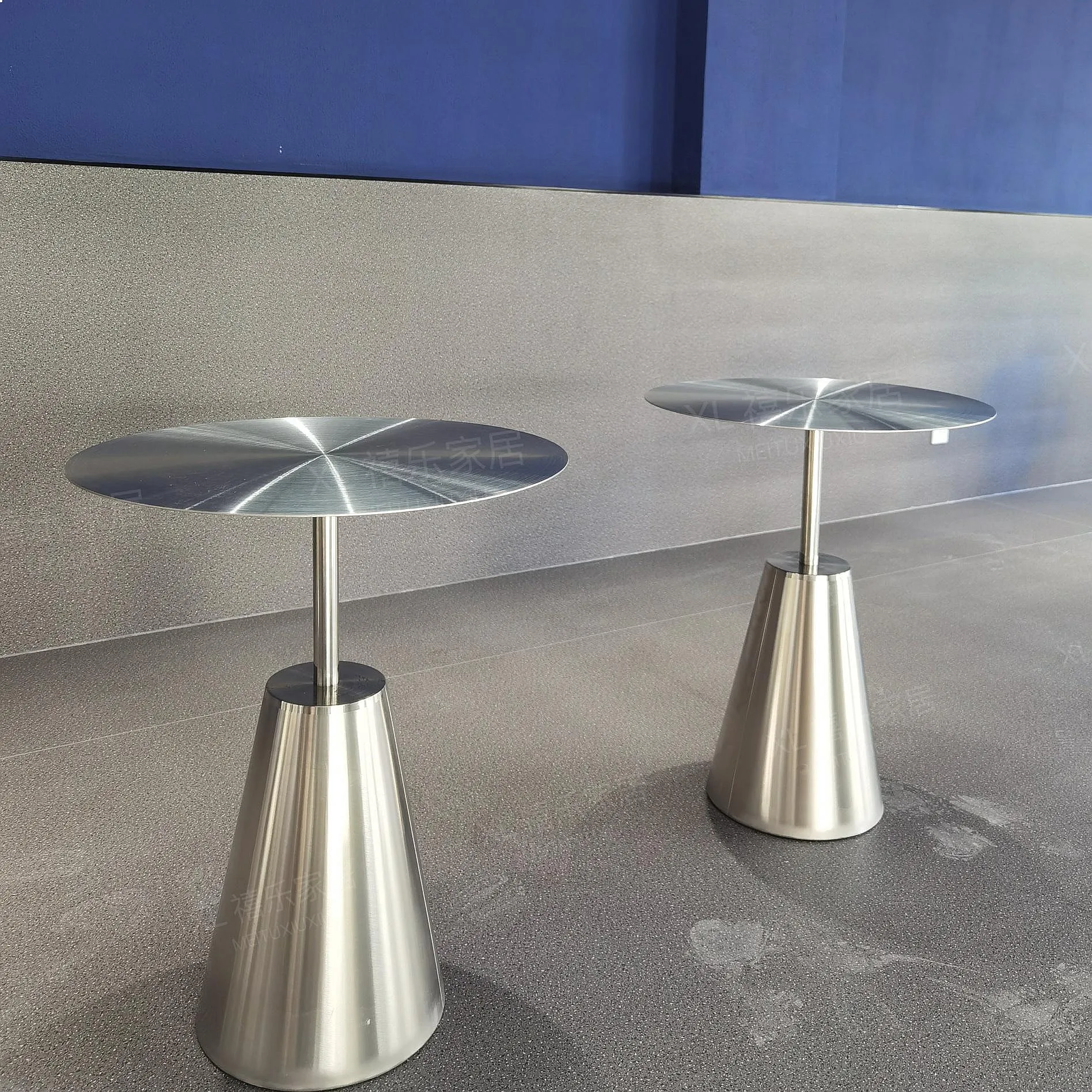 Industrial Style Stainless Steel Round Square Cafe Dining Table for Coffee Shop Bar Modern
Industrial Style Stainless Steel Round Square Cafe Dining Table for Coffee Shop Bar Modern