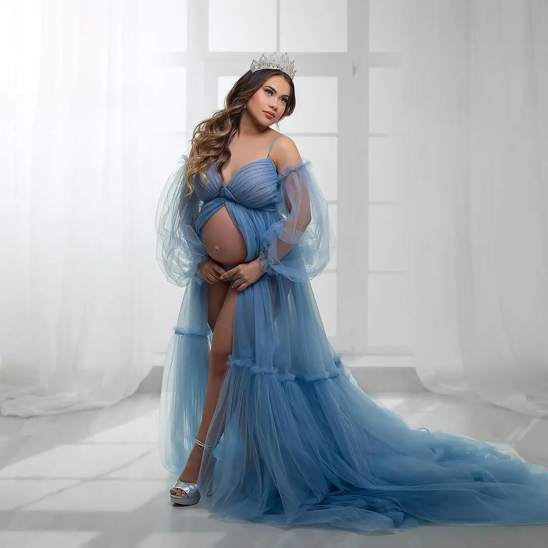 Flowy Blue Maternity Photography Dress Long Sleeves Pleat Tulle Kimono Baby Shower Robe Front Split Vestidos
Flowy Blue Maternity Photography Dress Long Sleeves Pleat Tulle Kimono Baby Shower Robe Front Split Vestidos