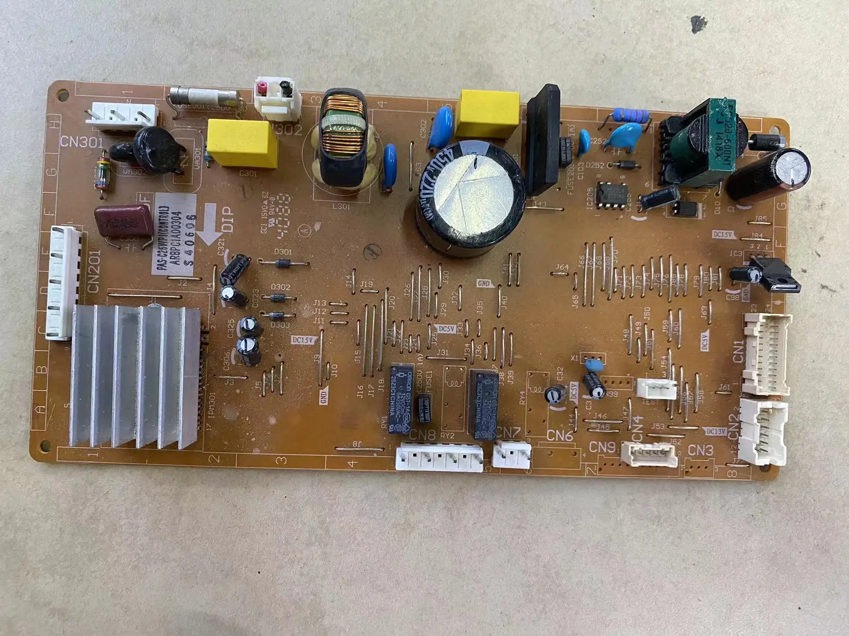 S NR-C26WP2 C28WPD1 C32WP test ok circuit board motherboard
S NR-C26WP2 C28WPD1 C32WP test ok circuit board motherboard