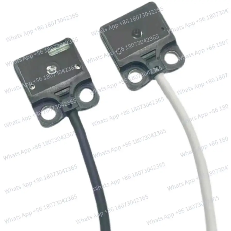 1set EX-21A New Original Genuine Photoelectric Sensors EX-21AD EX-21P
1set EX-21A New Original Genuine Photoelectric Sensors EX-21AD EX-21P