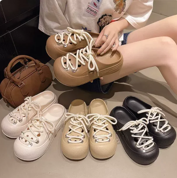 2026 New Shoelaces Charms Clogs & Mules Comfortable Beach Slippers Women Summer Eva Slippers Cool Gilr's Mules Sandals
2026 New Shoelaces Charms Clogs & Mules Comfortable Beach Slippers Women Summer Eva Slippers Cool Gilr's Mules Sandals