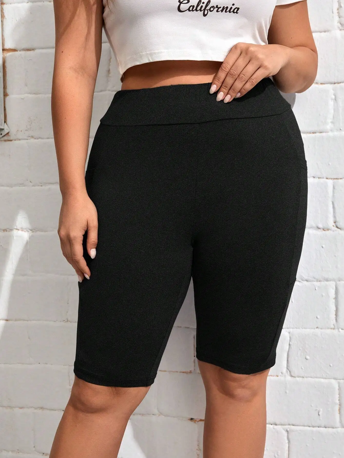High Waist Solid Biker Shorts With Phone Pocket For Women
High Waist Solid Biker Shorts With Phone Pocket For Women