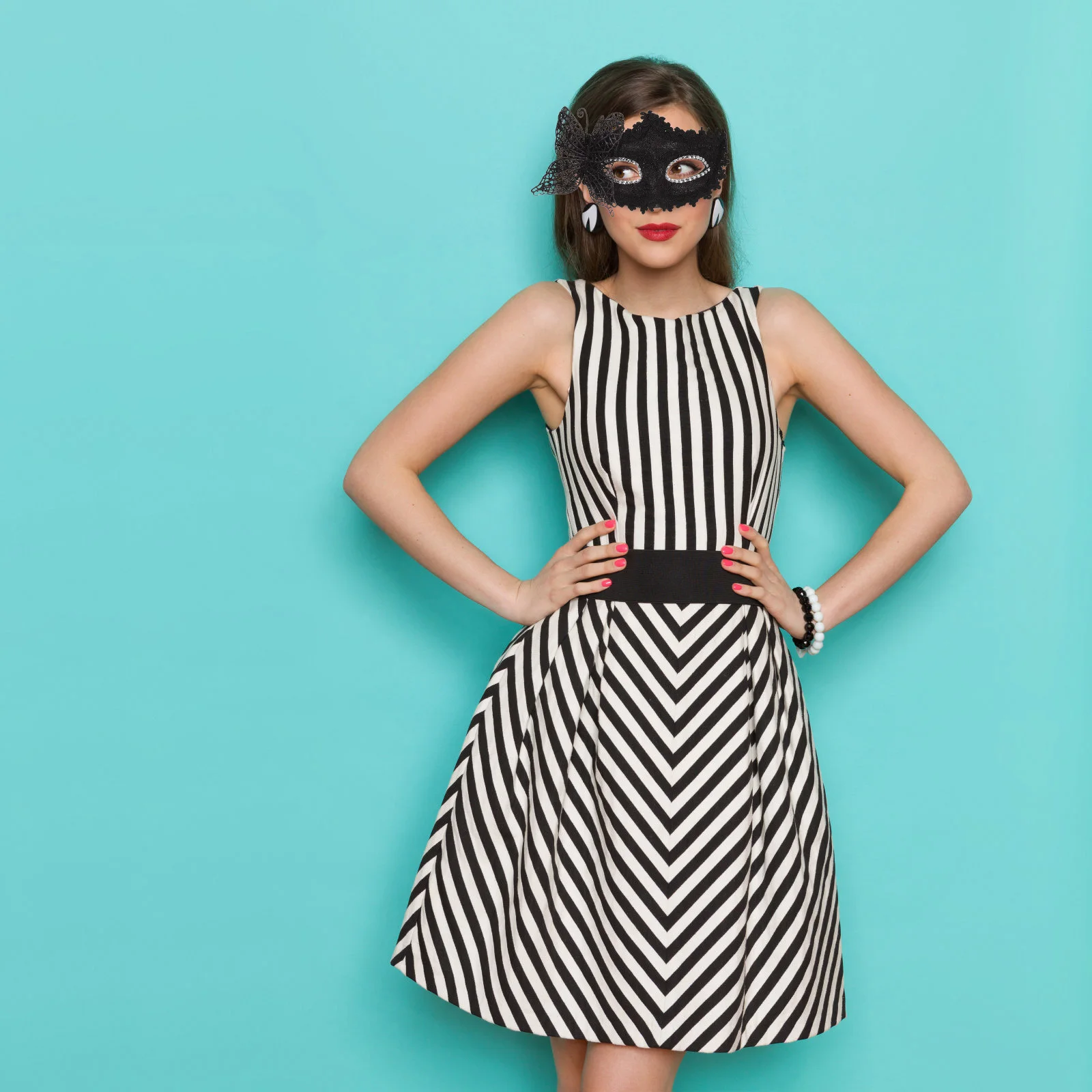 Masquerade Ball Half Face Butterfly Lace Mask Ribbon Tie Party Mask Costume Halloween Birthday Cosplay Costume Party Prop 
Masquerade Ball Half Face Butterfly Lace Mask Ribbon Tie Party Mask Costume Halloween Birthday Cosplay Costume Party Prop