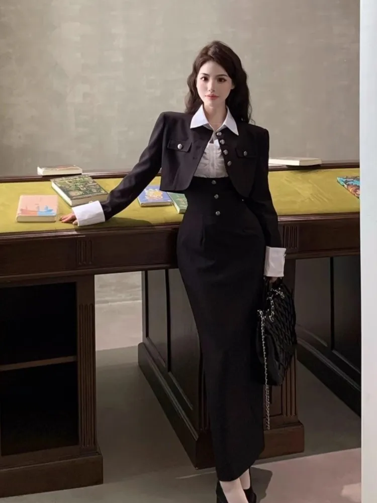 2024 Spring Fashion White Shirt 3 Piece Set Woman Korean Chic Uniform Elegant Black Short Blazers Slim Y2K Dress Setup Clothes
2024 Spring Fashion White Shirt 3 Piece Set Woman Korean Chic Uniform Elegant Black Short Blazers Slim Y2K Dress Setup Clothes