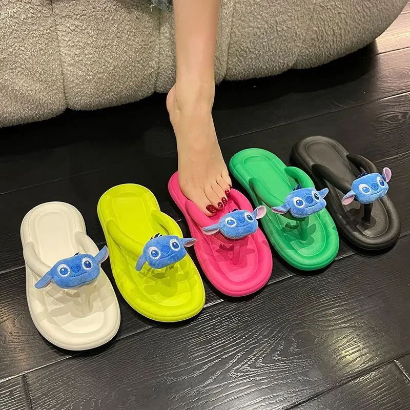 New cartoon Disney series Stitch men and women wear home non-slip, wear-resistant cute and versatile beach slippers for summer
New cartoon Disney series Stitch men and women wear home non-slip, wear-resistant cute and versatile beach slippers for summer