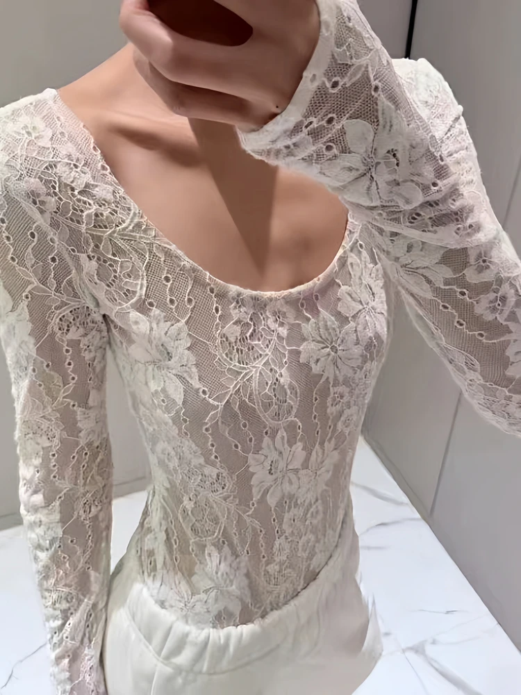 Retro Spicy Girl Double Layer Lace Hook Flower Low round Neck Waist Cinched U Back Slim Long Sleeve Top Base Shirt
Retro Spicy Girl Double Layer Lace Hook Flower Low round Neck Waist Cinched U Back Slim Long Sleeve Top Base Shirt