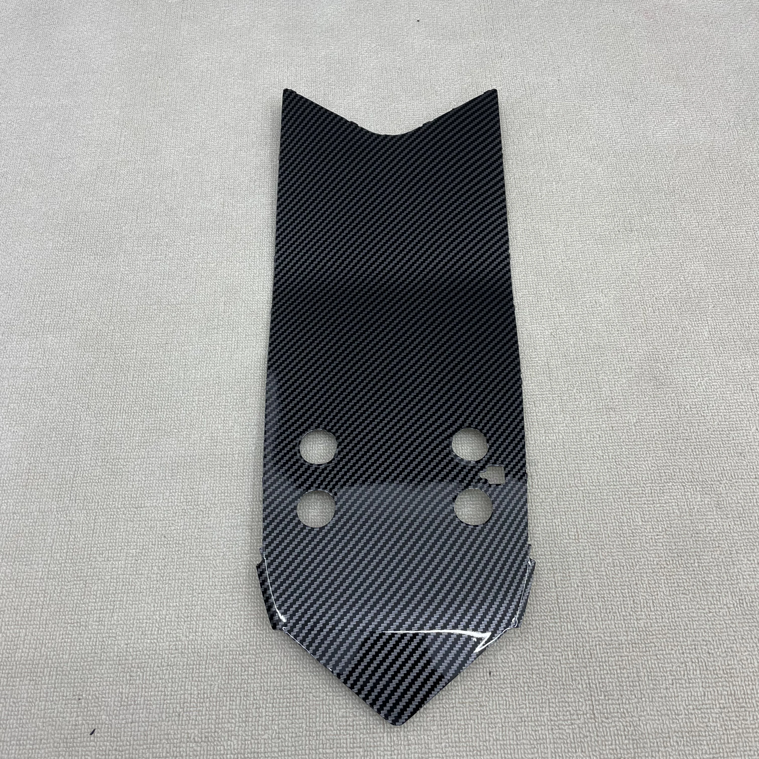ABS motorcycle fairing is suitable for the rear lower panel of ZX10R ZX-10R. It is for the carbon fiber paint from 2006 to 2007.
ABS motorcycle fairing is suitable for the rear lower panel of ZX10R ZX-10R. It is for the carbon fiber paint from 2006 to 2007.