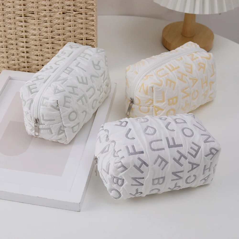Korean Simple Letter Pen Storage Bag Pencil Bag Pen Pouch Stationery Storage Bag Canvas Aesthetic Large Capacity Pencil Case
Korean Simple Letter Pen Storage Bag Pencil Bag Pen Pouch Stationery Storage Bag Canvas Aesthetic Large Capacity Pencil Case