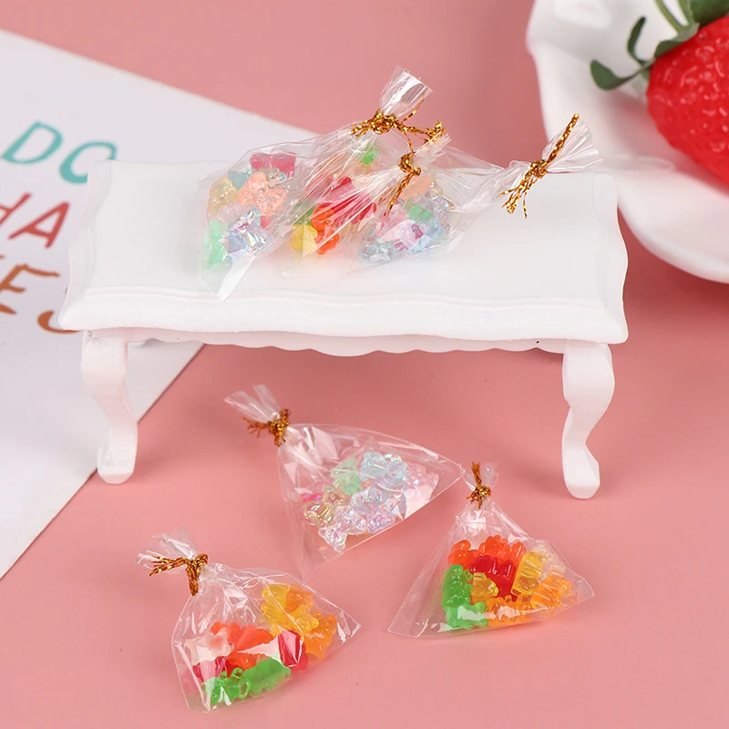 12Pcs 1:12 Dollhouse Miniature Bear Candy Food Dessert Sugar Candy Kitchen Toy
12Pcs 1:12 Dollhouse Miniature Bear Candy Food Dessert Sugar Candy Kitchen Toy