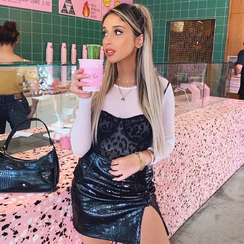 Ladies Casual Office Summer Style Fashionable Artificial PU Leather Skirt Sexy Black Split Mini Skirt Ladies High Waist Skirt
Ladies Casual Office Summer Style Fashionable Artificial PU Leather Skirt Sexy Black Split Mini Skirt Ladies High Waist Skirt