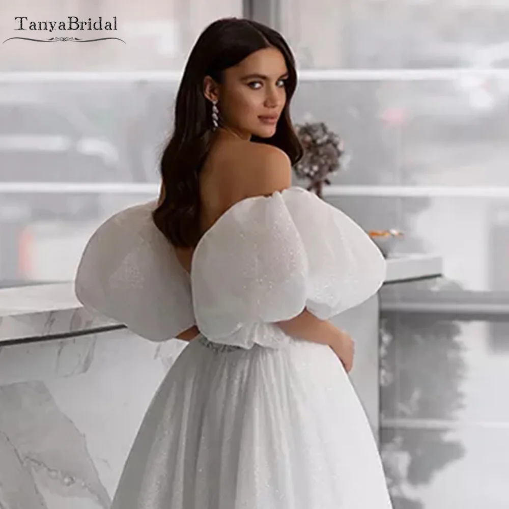 Sparkly Tulle Puff Sleeves Cloud Romantic Bridal Sleeve Accessories Party Gloves DG129
Sparkly Tulle Puff Sleeves Cloud Romantic Bridal Sleeve Accessories Party Gloves DG129