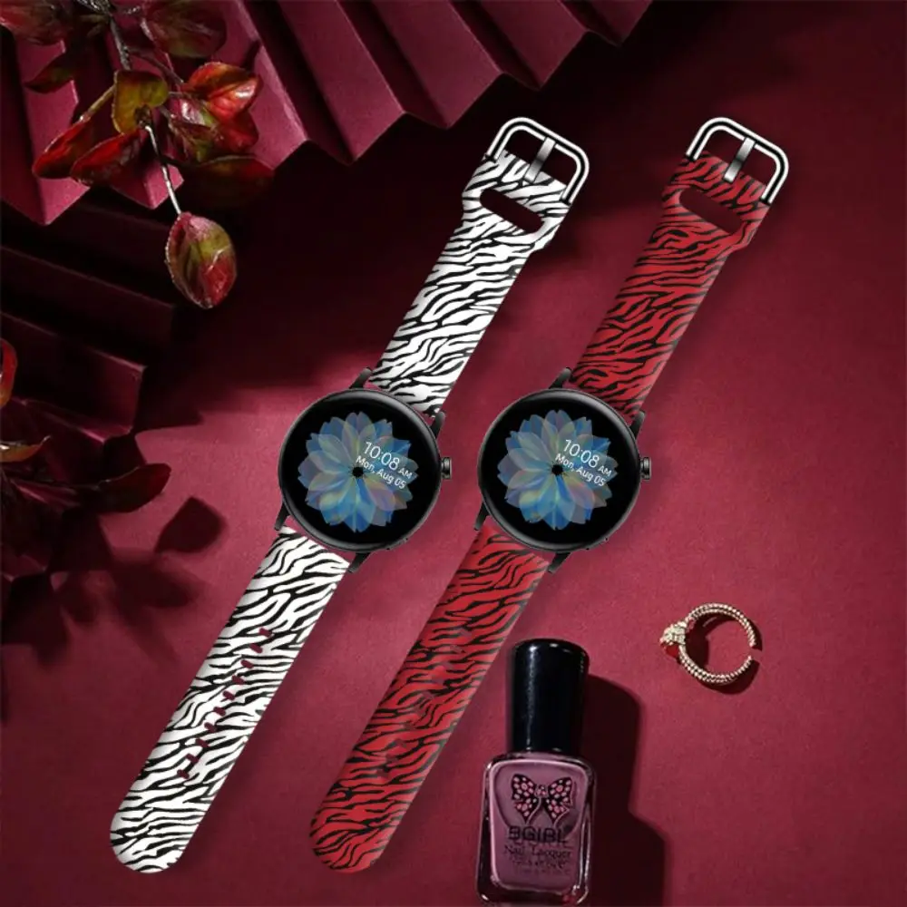 20mm 22mm Strap for Samsung Galaxy Watch 6/5 40mm 44mm with Carbon Fiber Printed Band for Amazfit Balance 5Pro Bracelet
20mm 22mm Strap for Samsung Galaxy Watch 6/5 40mm 44mm with Carbon Fiber Printed Band for Amazfit Balance 5Pro Bracelet