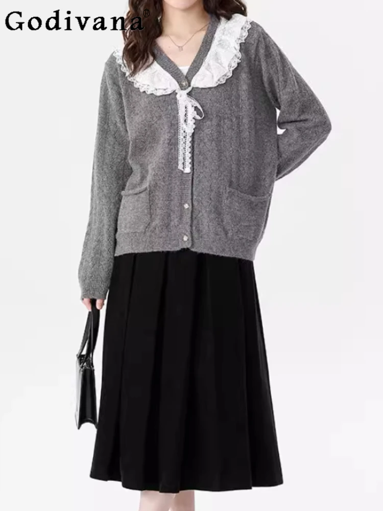 Women's Autumn Winter Gray Sweet Peter Pan Collar Sweater Cardigan Age Reduction College Lace V Neck Long Sleeve Loose Knit Top
Women's Autumn Winter Gray Sweet Peter Pan Collar Sweater Cardigan Age Reduction College Lace V Neck Long Sleeve Loose Knit Top