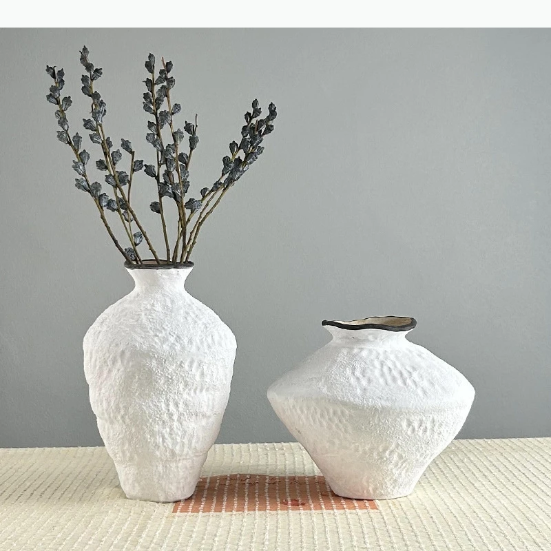 Coarse Pottery Vase Desk Decoration Artificial Flowers Decorative Flower Arrangement White Vases Room Aesthetic Decor
Coarse Pottery Vase Desk Decoration Artificial Flowers Decorative Flower Arrangement White Vases Room Aesthetic Decor