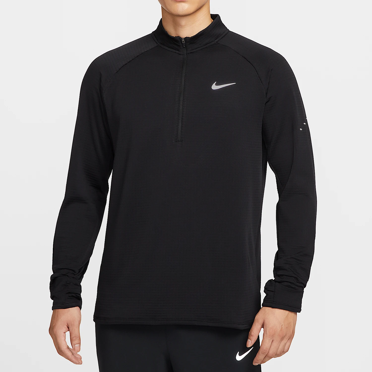 Мужская теплая спортивная футболка с длинными рукавами Nike Therma-FIT HV2708-010
Мужская теплая спортивная футболка с длинными рукавами Nike Therma-FIT HV2708-010