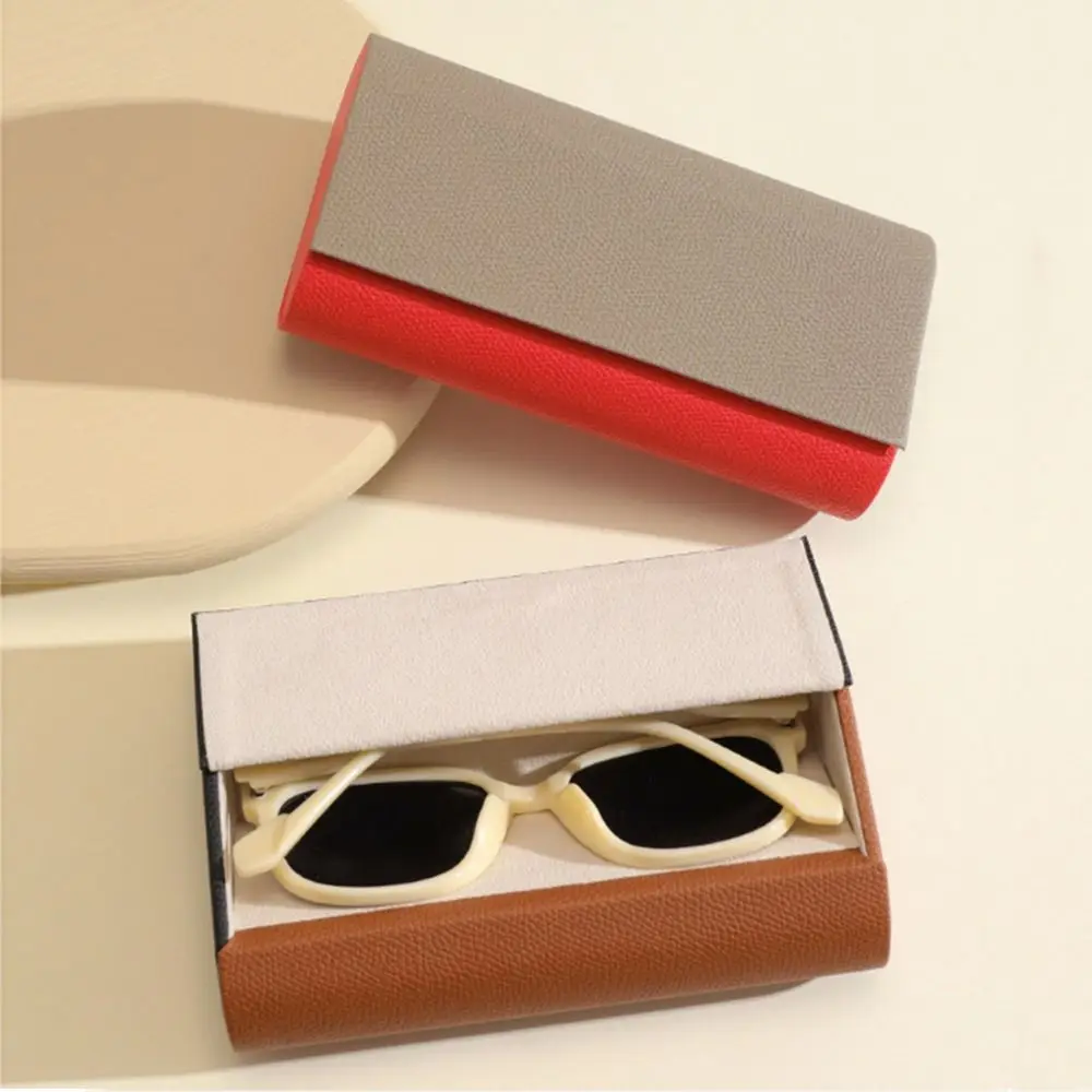 Portable Eyeglasses Protective Case Magnetic Buckle Large Capacity Eyeglasses Sleeve PU Leather Flocking Inside
Portable Eyeglasses Protective Case Magnetic Buckle Large Capacity Eyeglasses Sleeve PU Leather Flocking Inside