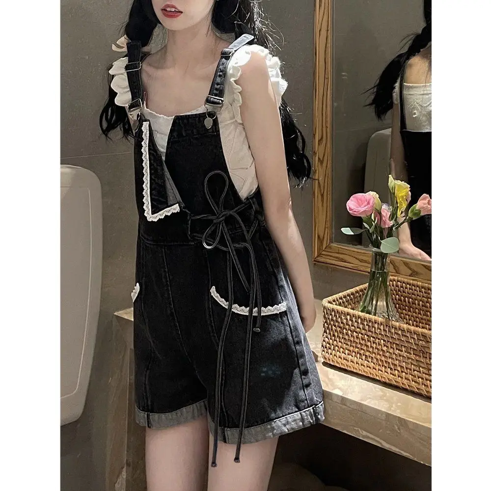 2024 New Trend Black Gray Denim Lace Edge Short Jumpsuit Women Loose Casual Harajuku Style Y2k Girls Hot Pants Wide Leg Rompers
2024 New Trend Black Gray Denim Lace Edge Short Jumpsuit Women Loose Casual Harajuku Style Y2k Girls Hot Pants Wide Leg Rompers