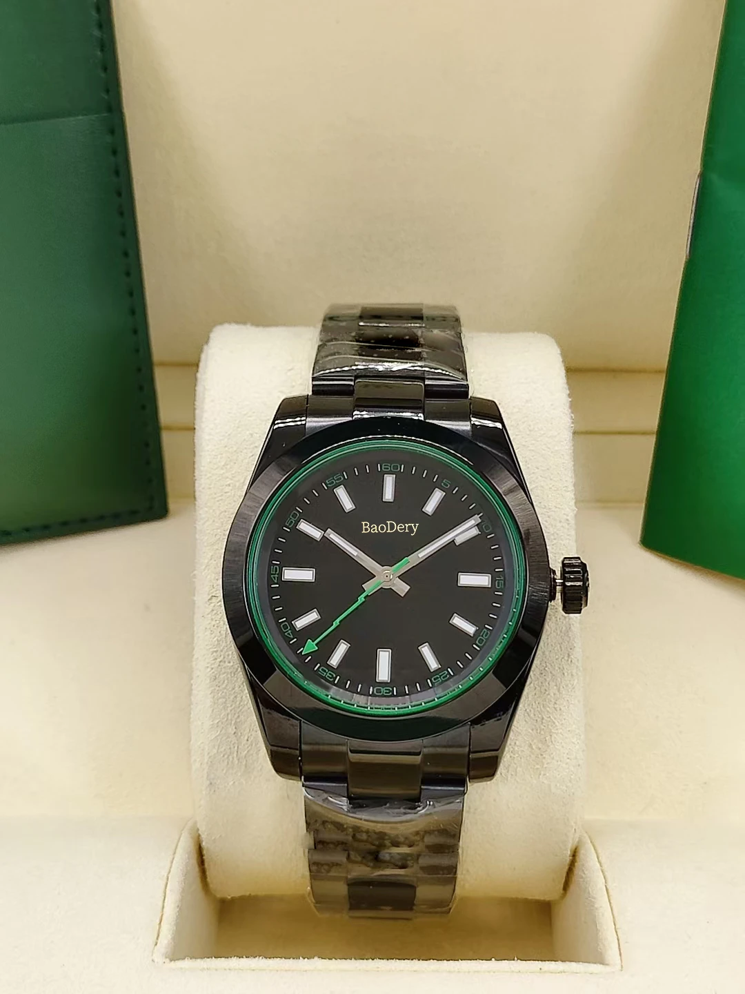 Custom Logo39mmLuxury men's watch, 904 stainless steel and sapphire mirror, mechanical movement, men's gifts
Custom Logo39mmLuxury men's watch, 904 stainless steel and sapphire mirror, mechanical movement, men's gifts