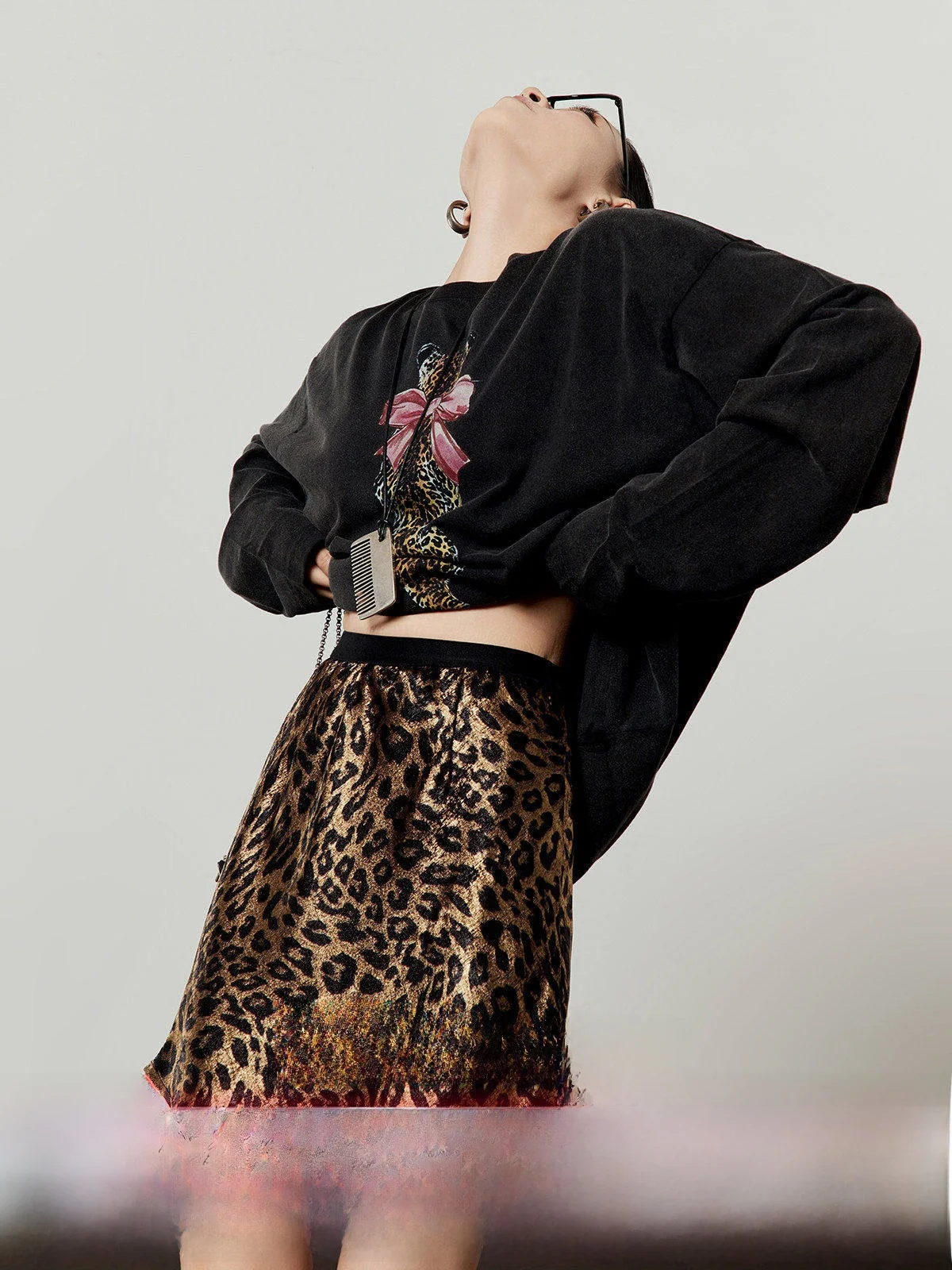 Bla Loose Long Sve T-irt Women's Autumn New Sle Leopard Print Casual Comfortable Breathable Cotton round Ne Top
Bla Loose Long Sve T-irt Women's Autumn New Sle Leopard Print Casual Comfortable Breathable Cotton round Ne Top