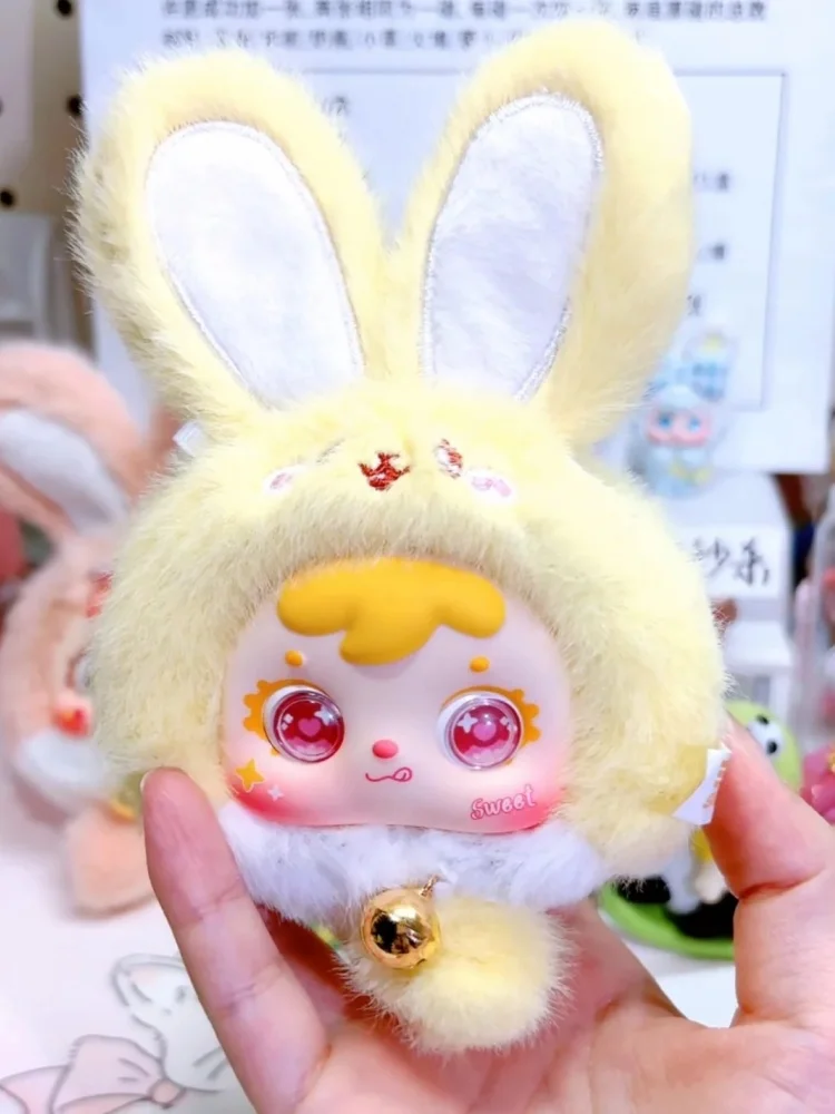 Samuel Mini Wealth Rabbit Series Vinyl Plush Trendy Play Blind Box Handmade Pendant Doll Festival Gift for Women Men 2025
Samuel Mini Wealth Rabbit Series Vinyl Plush Trendy Play Blind Box Handmade Pendant Doll Festival Gift for Women Men 2025