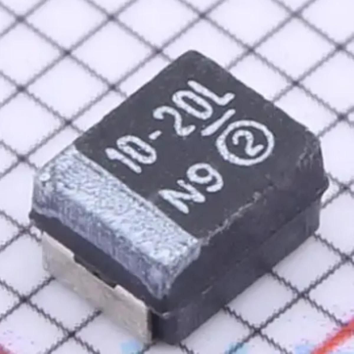 1411 CASE-B 3528 Маркировка 10-20 л Оригинальный черный танталовый конденсатор 20 В ± 10% 10 мкФ 1 Ом Ом CAP TANT 10 мкФ 1411 593D106X9020B2TE3
1411 CASE-B 3528 Маркировка 10-20 л Оригинальный черный танталовый конденсатор 20 В ± 10% 10 мкФ 1 Ом Ом CAP TANT 10 мкФ 1411 593D106X9020B2TE3