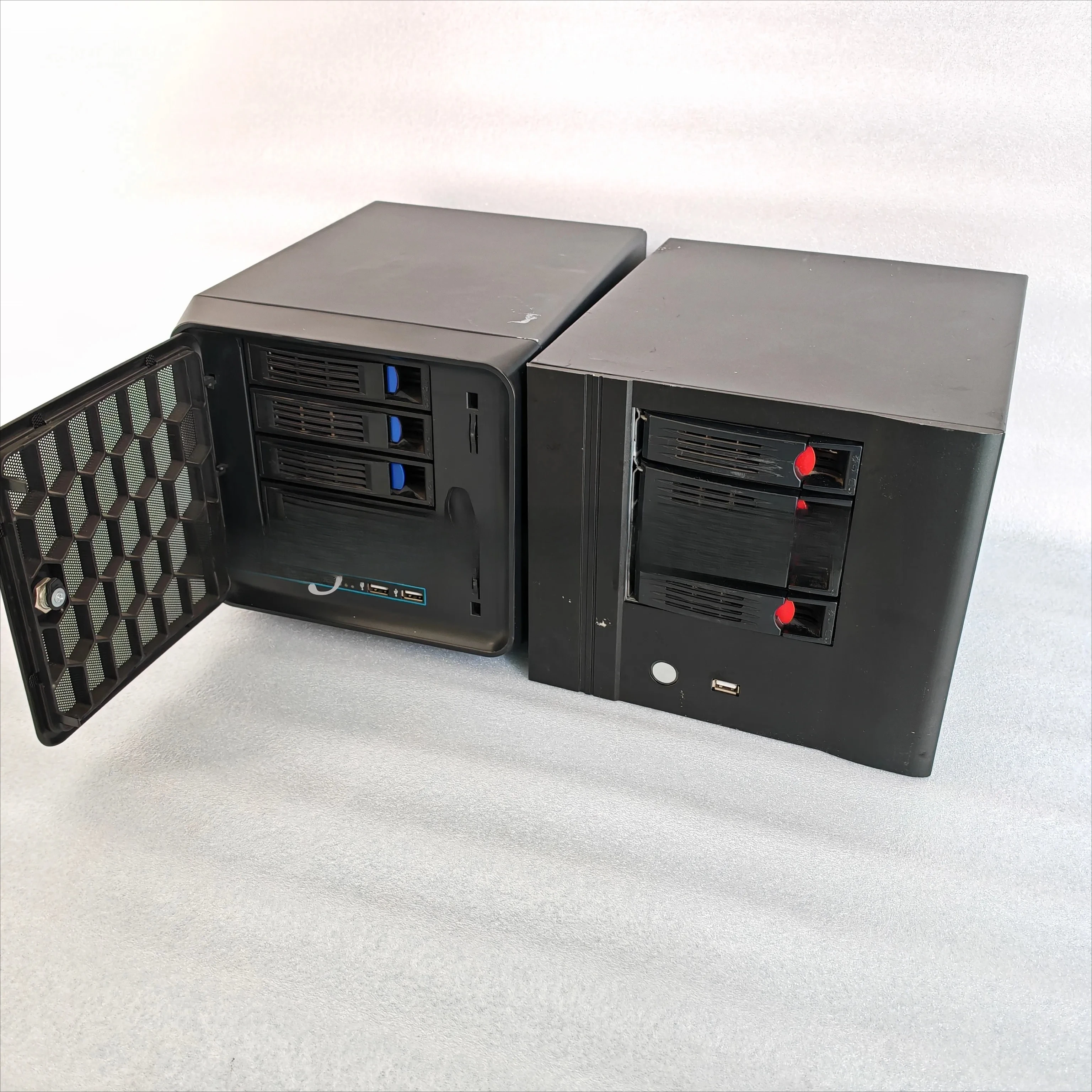4-Bay HDD Private NAS Storage Server, Home Business Cloud Data Sharing Mini Network Host