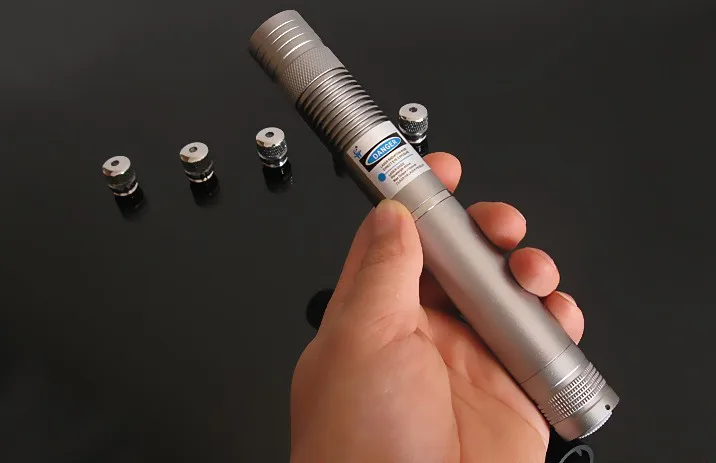 NEW Mini LED Laser Pointer Pet Training Flashlight Scratching Toys for Pets and Cats birthday Gifts AAA Laser Indicator
NEW Mini LED Laser Pointer Pet Training Flashlight Scratching Toys for Pets and Cats birthday Gifts AAA Laser Indicator